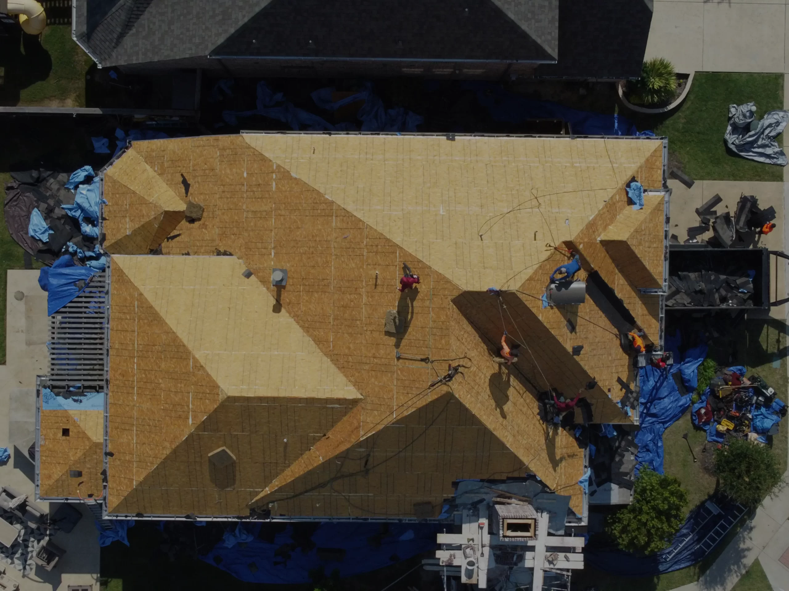 Commercial roofing materials and Dallas roof service planning
